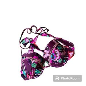 👙XHILARATION: Women’s size M, pink w/multicolor floral design bikini top.